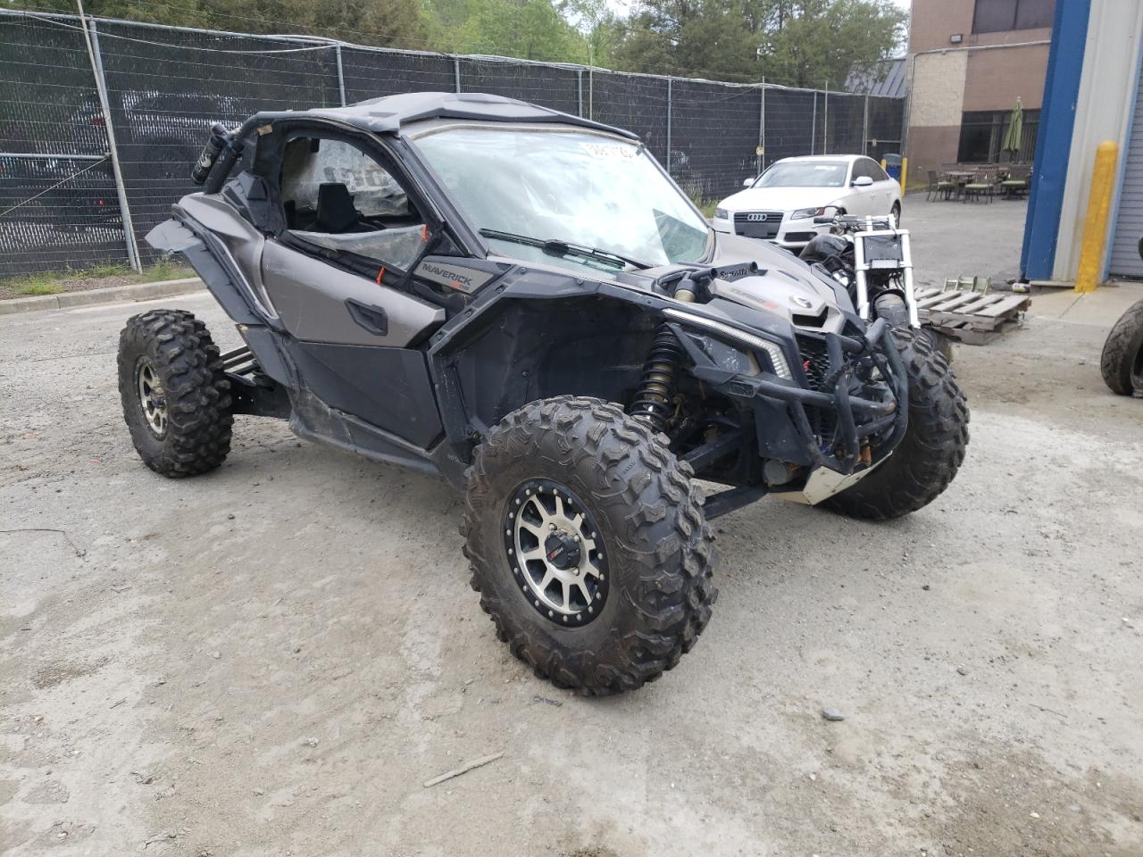 Изображение 1 2019 CAN-AM MAVERICK X3 X RS TURBO R 2019 с VIN 3JBVXAW48KK001414