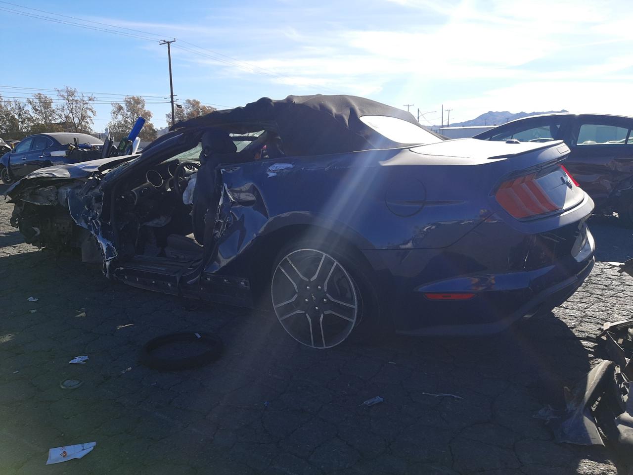 Image 2 of 2020 FORD MUSTANG  2020 with VIN 1FATP8UH4L5180054