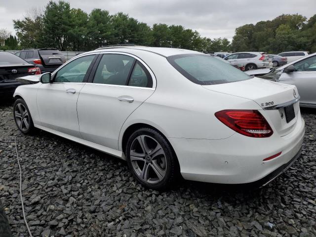 Изображение 2 2018 MERCEDES-BENZ E 300 4MATIC 2018 с VIN WDDZF4KB4JA328292