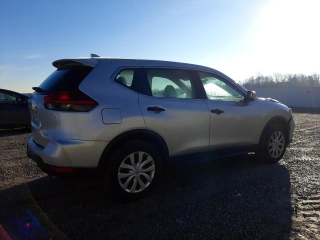 Obraz 3 z 2018 NISSAN ROGUE S 2018 z VIN KNMAT2MV1JP519578