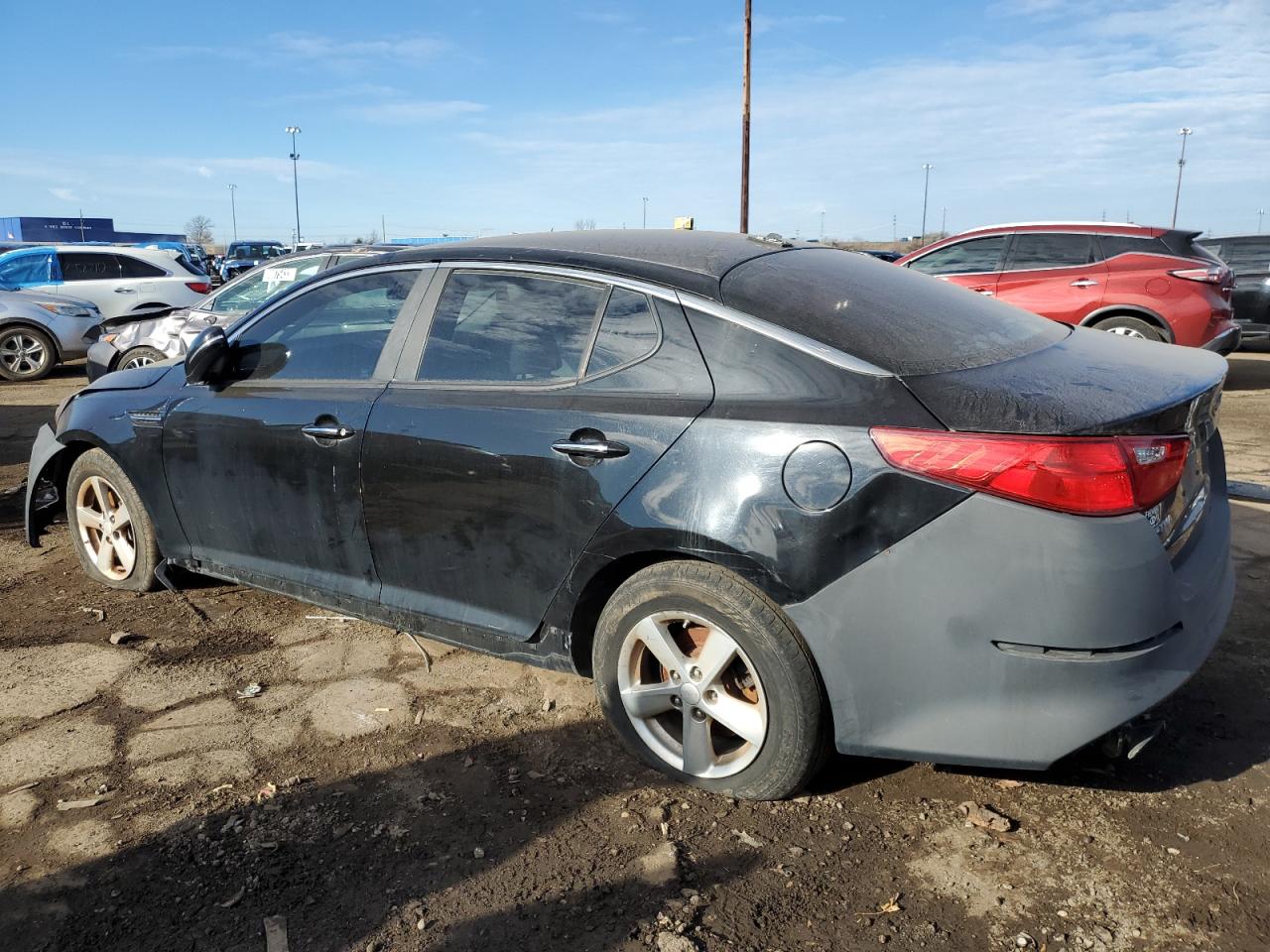 Изображение 2 2015 KIA OPTIMA LX 2015 с VIN KNAGM4A7XF5655281