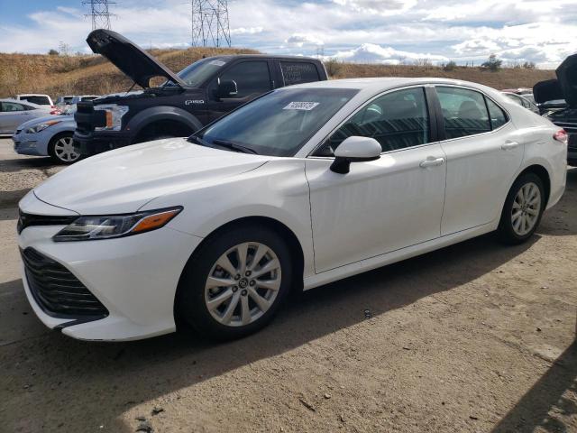 Obraz 1 z 2019 TOYOTA CAMRY L 2019 z VIN 4T1B11HK2KU284417