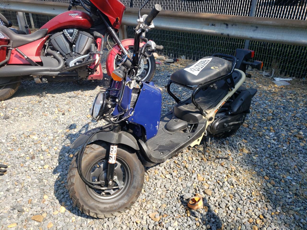 Изображение 2 2023 HONDA NPS50  2023 с VIN JH2AF5811PK103026