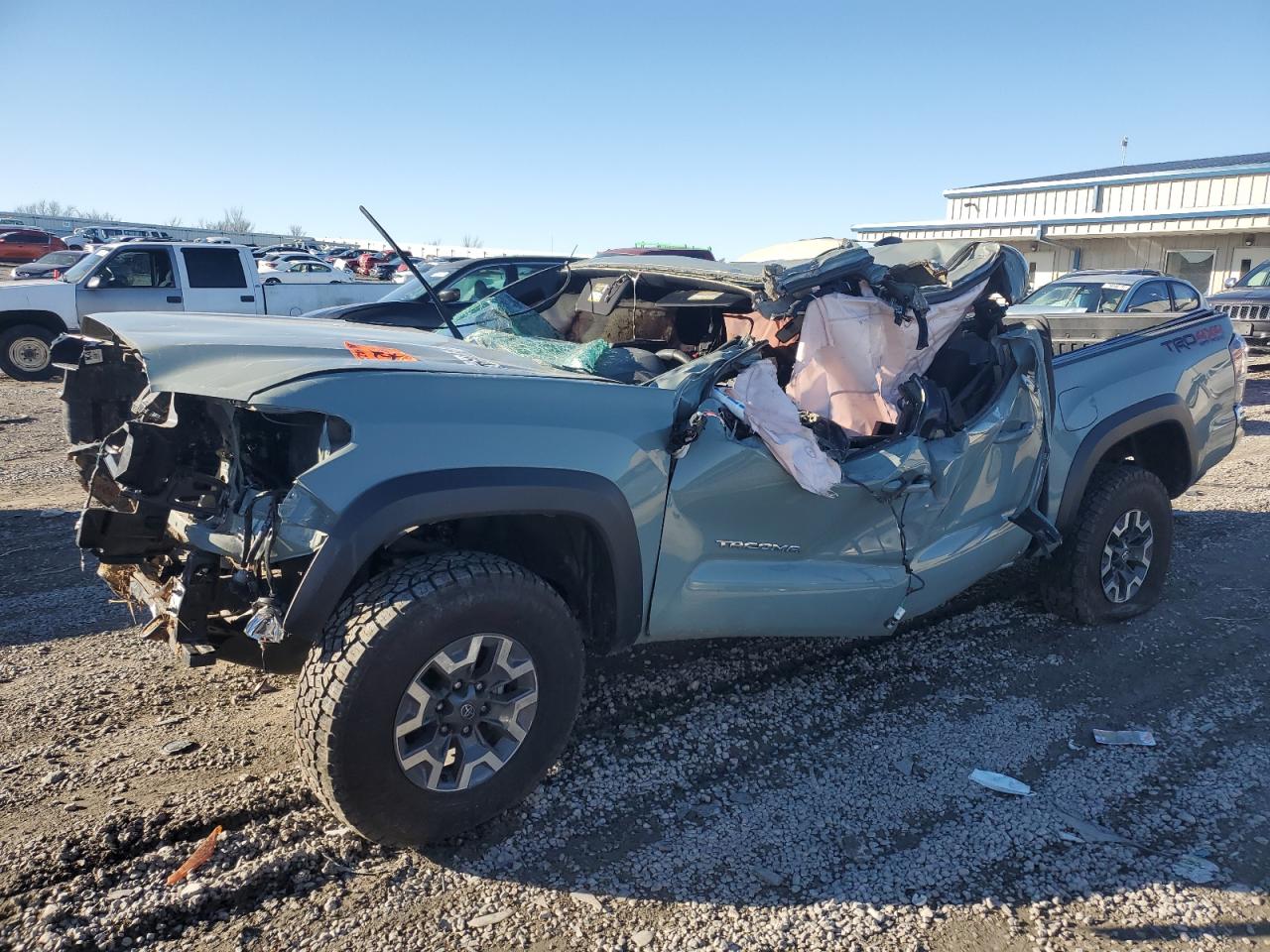Изображение 1 2022 TOYOTA TACOMA DOUBLE CAB 2022 с VIN 3TMCZ5AN7NM508108