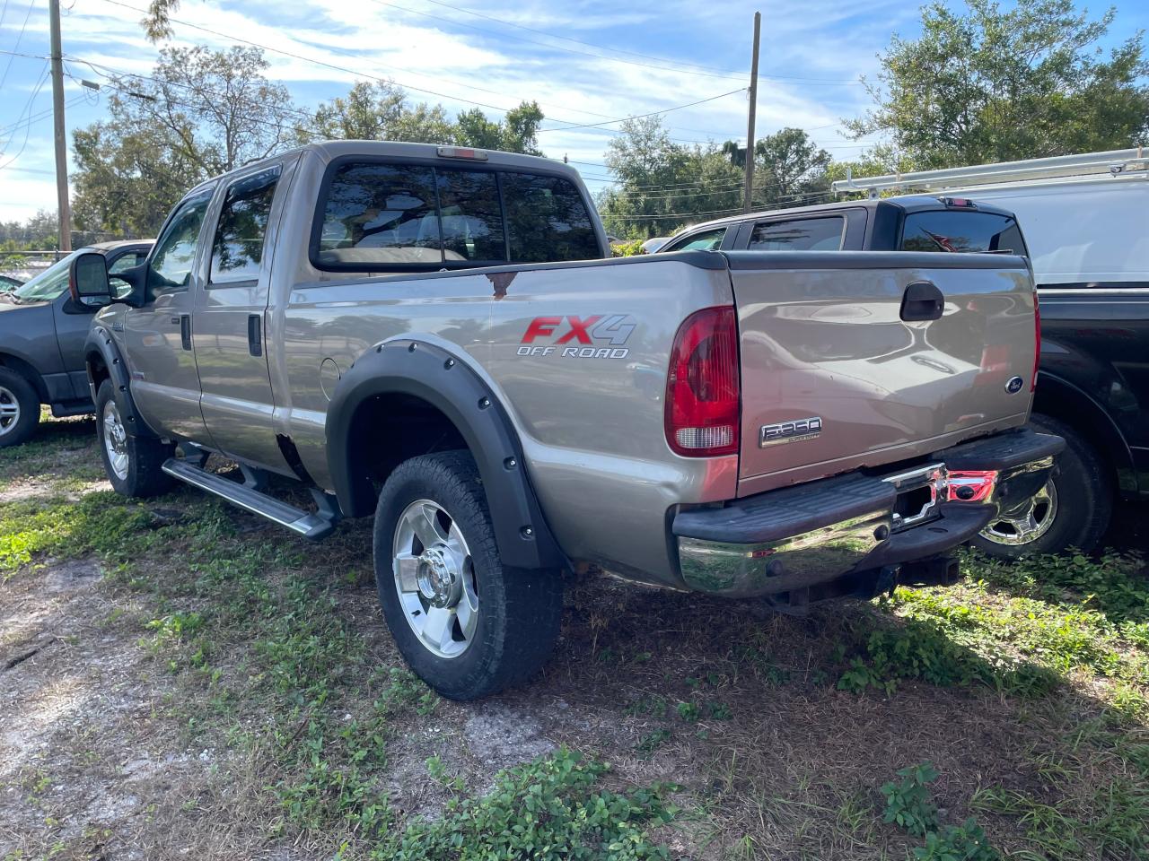 Image 3 of 2007 FORD F350 SRW SUPER DUTY 2007 with VIN 1FTWW31PX7EA16290