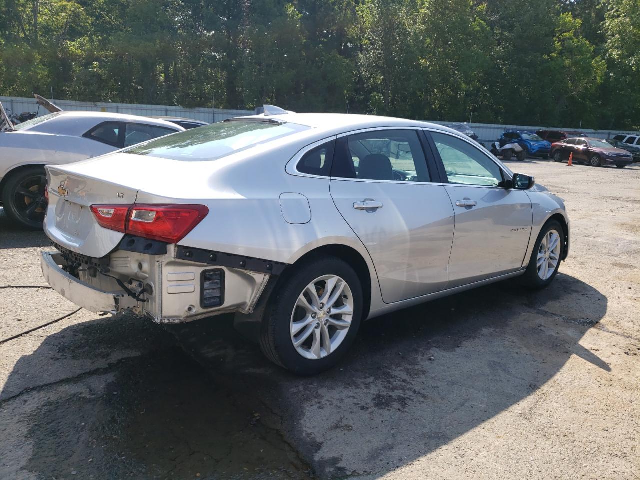 Image 3 of 2017 CHEVROLET MALIBU LT 2017 with VIN 1G1ZE5ST3HF292323