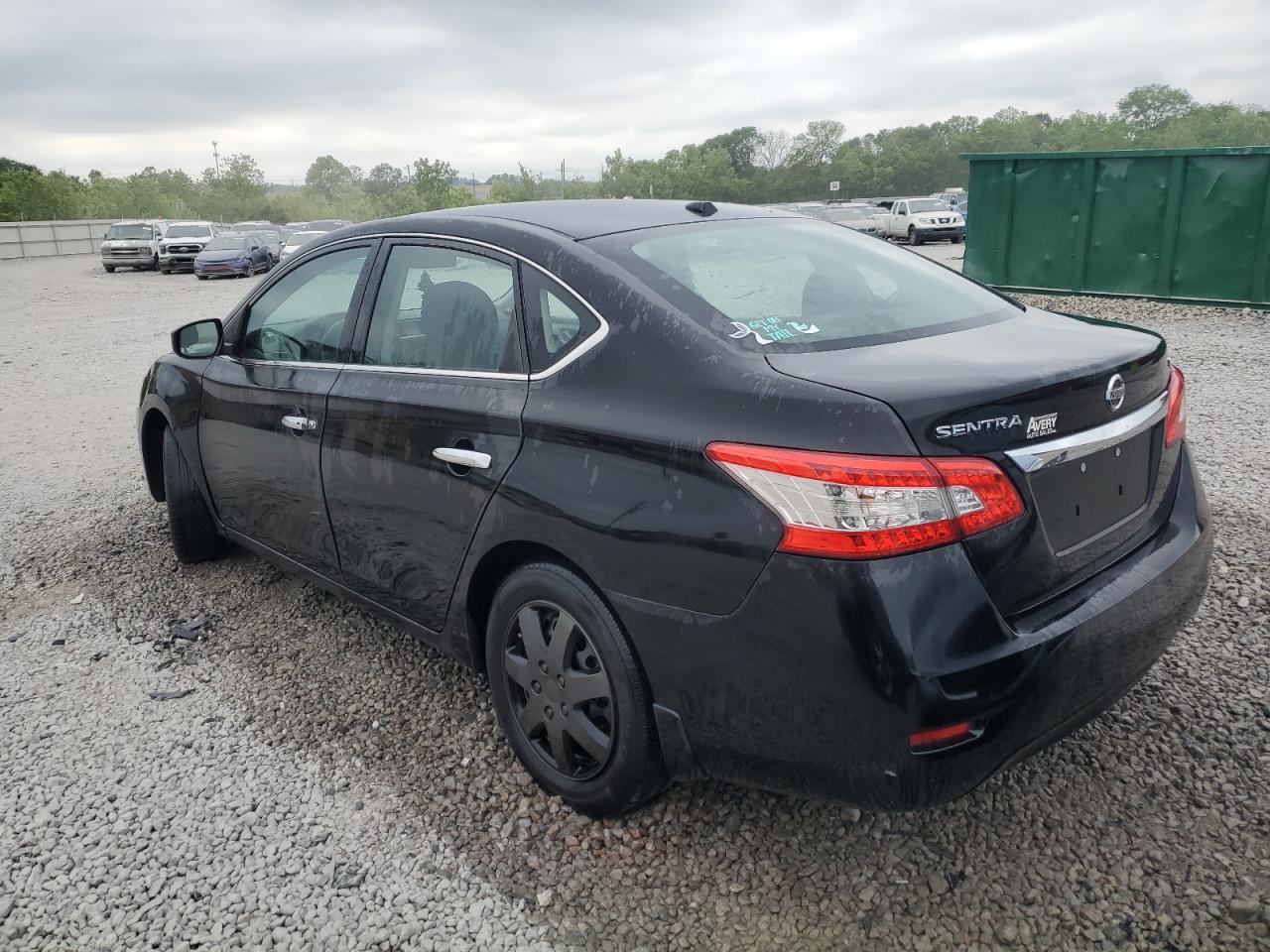 Obraz 2 z 2015 NISSAN SENTRA S 2015 z VIN 3N1AB7AP2FL689041