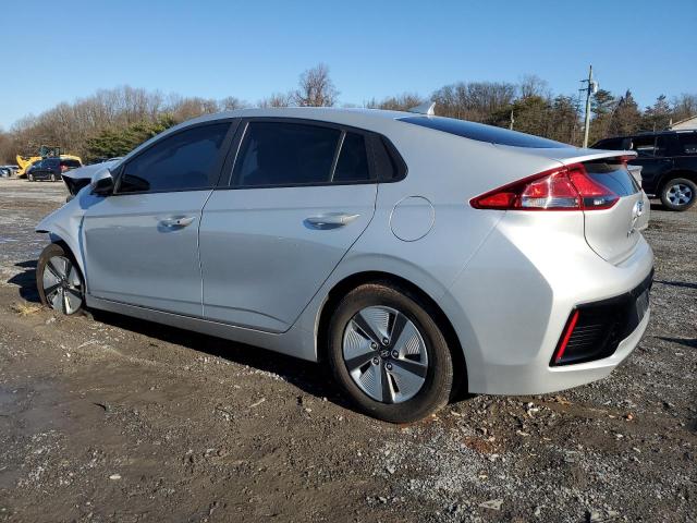 Image 2 of 2017 HYUNDAI IONIQ BLUE 2017 with VIN KMHC65LC6HU057169