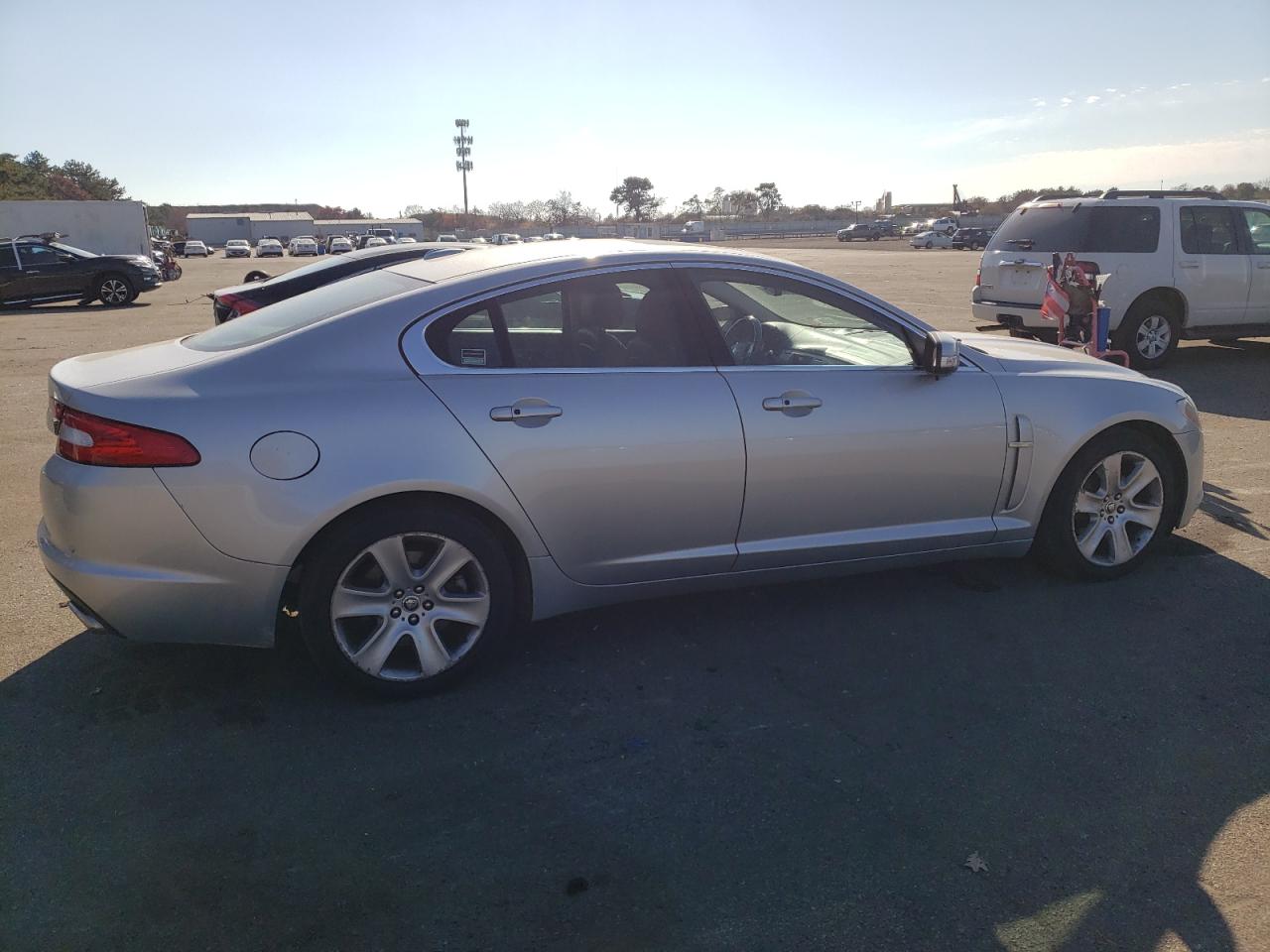 Изображение 3 2009 JAGUAR XF PREMIUM LUXURY 2009 с VIN SAJWA06B99HR41835