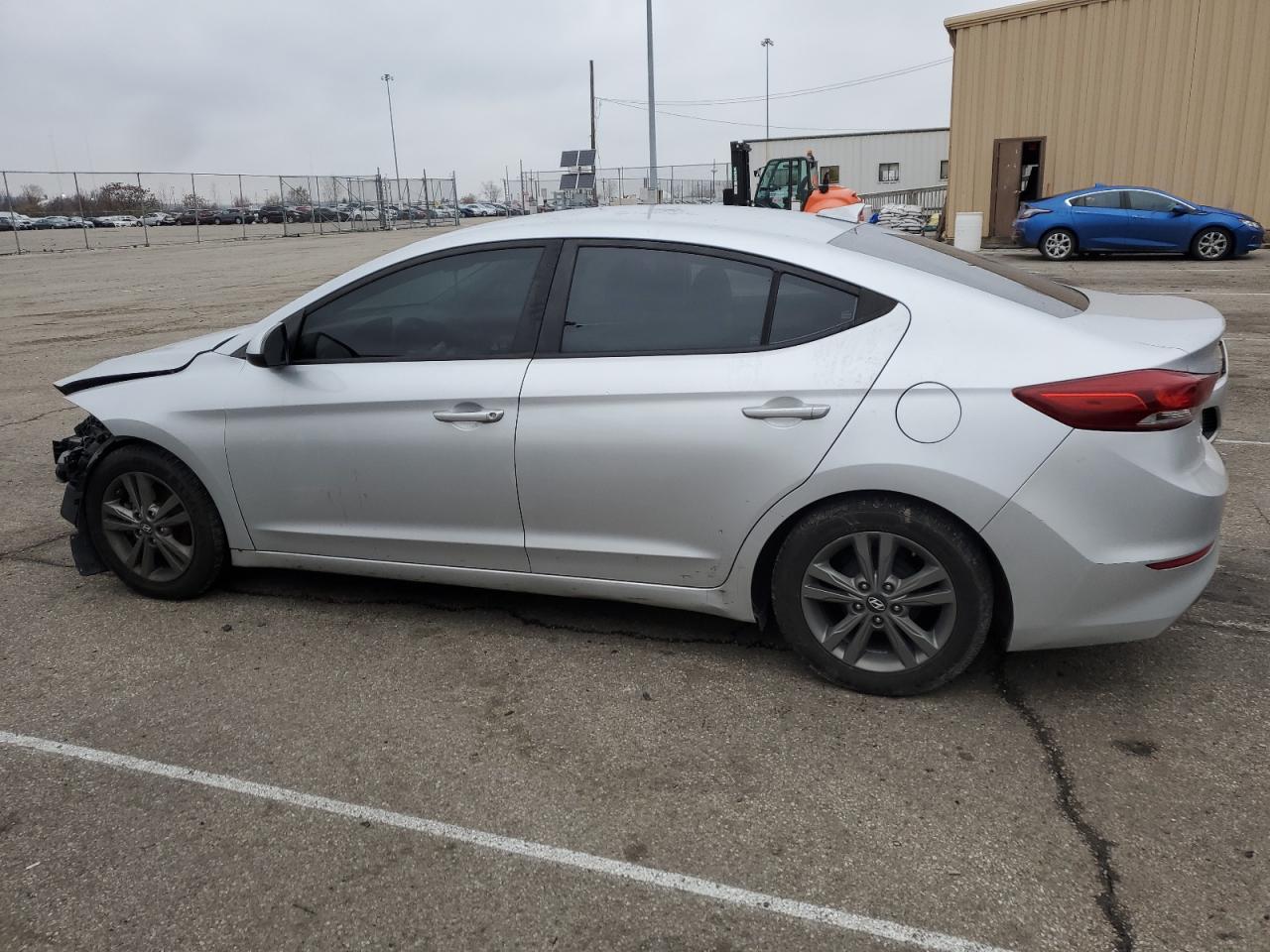 Image 2 of 2017 HYUNDAI ELANTRA SE 2017 with VIN 5NPD84LF9HH082987