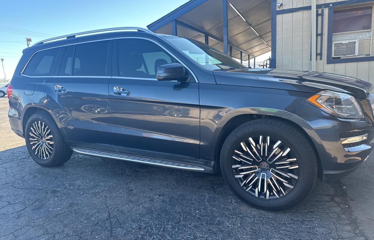 Изображение 1 2013 MERCEDES-BENZ GL 450 4MATIC 2013 с VIN 4JGDF7CE7DA221705