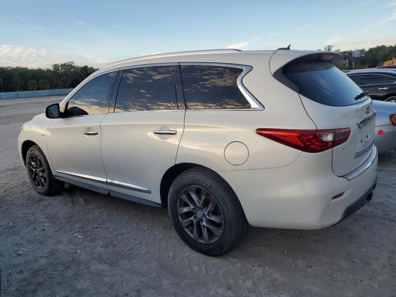 Image 2 of 2014 INFINITI QX60  2014 with VIN 5N1AL0MM6EC506944