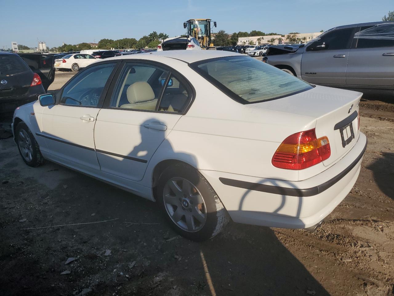 Image 2 of 2003 BMW 325 XI 2003 with VIN WBAEU33423PM55015