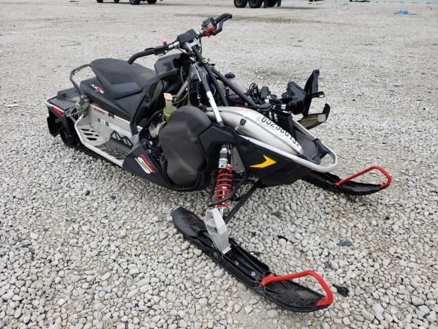 Image 1 of 2015 POLA SNOWMOBILE 2015 with VIN SN1DP8PS4FC545187