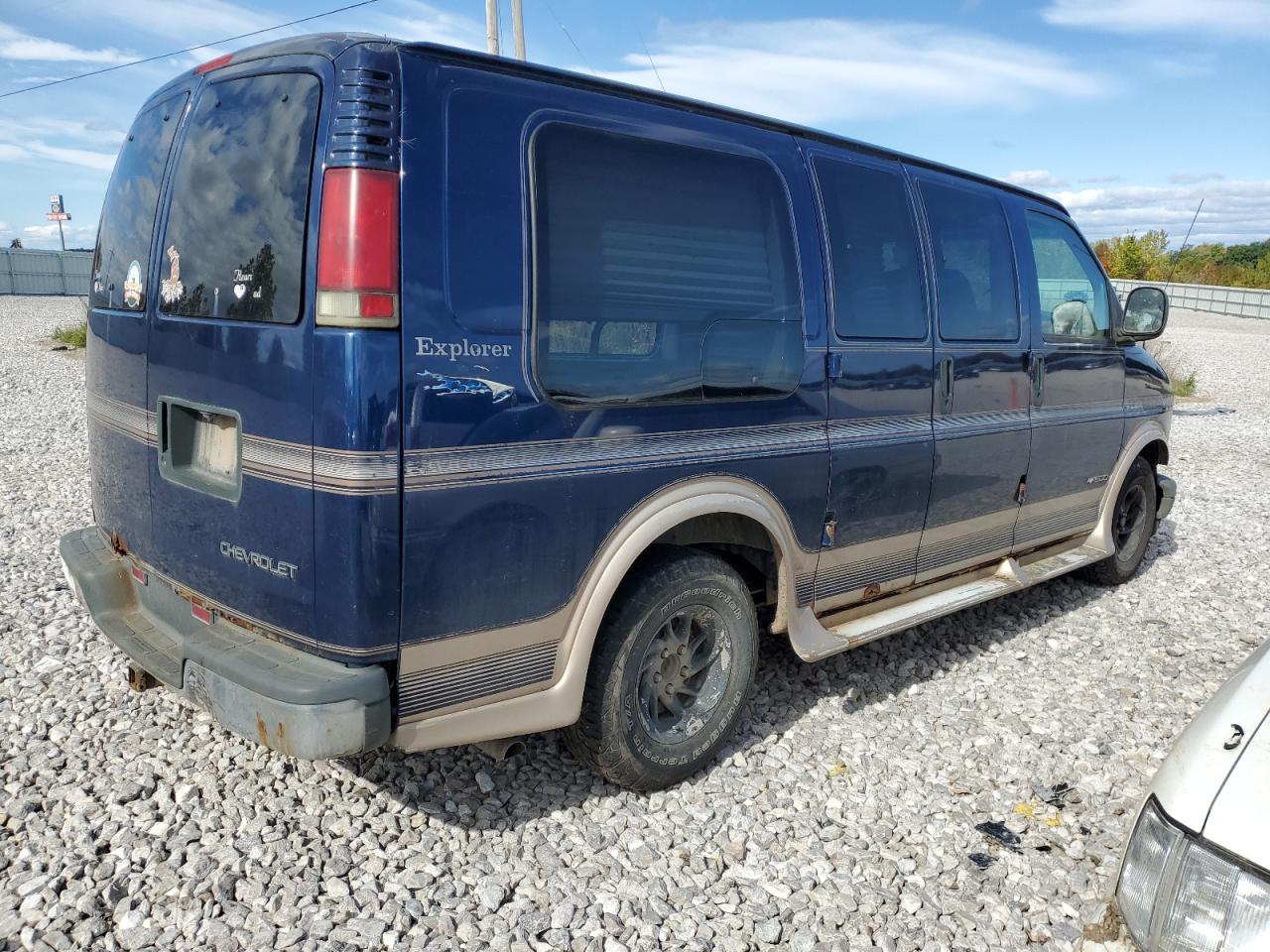 Изображение 3 2000 CHEVROLET EXPRESS G1500  2000 с VIN 1GBFG15M9Y1183710