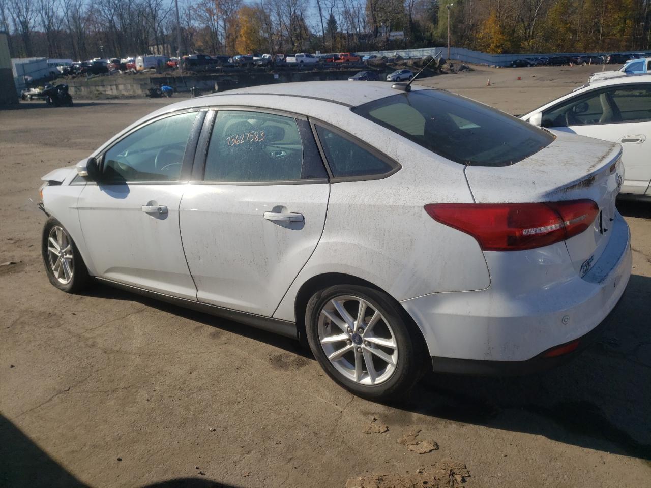Obraz 2 z 2016 FORD FOCUS SE 2016 z VIN 1FADP3F20GL236198
