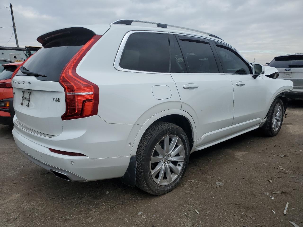 Изображение 3 2016 VOLVO XC90 T6 2016 с VIN YV4A22PK9G1062113