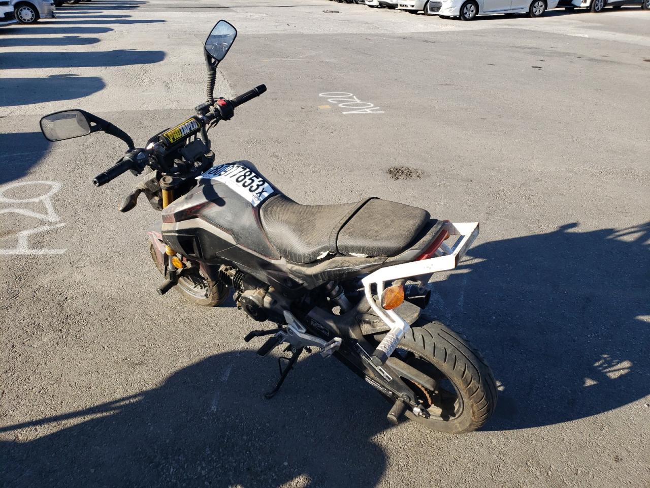 Image 3 of 2020 HONDA GROM 125 2020 with VIN MLHJC7516L5205574