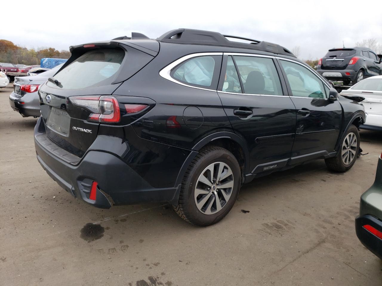 Image 3 of 2021 SUBARU OUTBACK  2021 with VIN 4S4BTAAC5M3159675