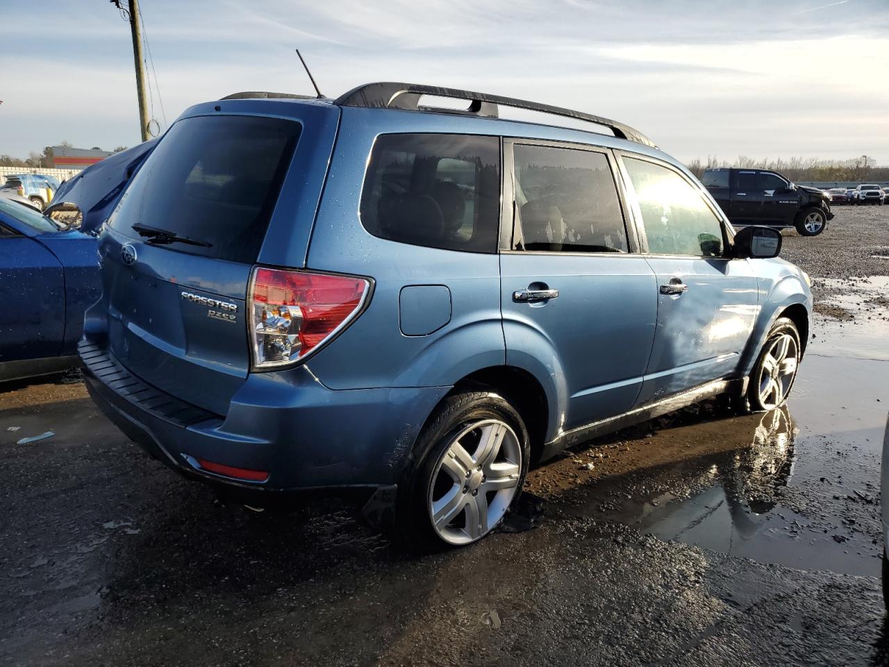 Изображение 3 2010 SUBARU FORESTER 2.5X PREMIUM 2010 с VIN JF2SH6CC2AH745136