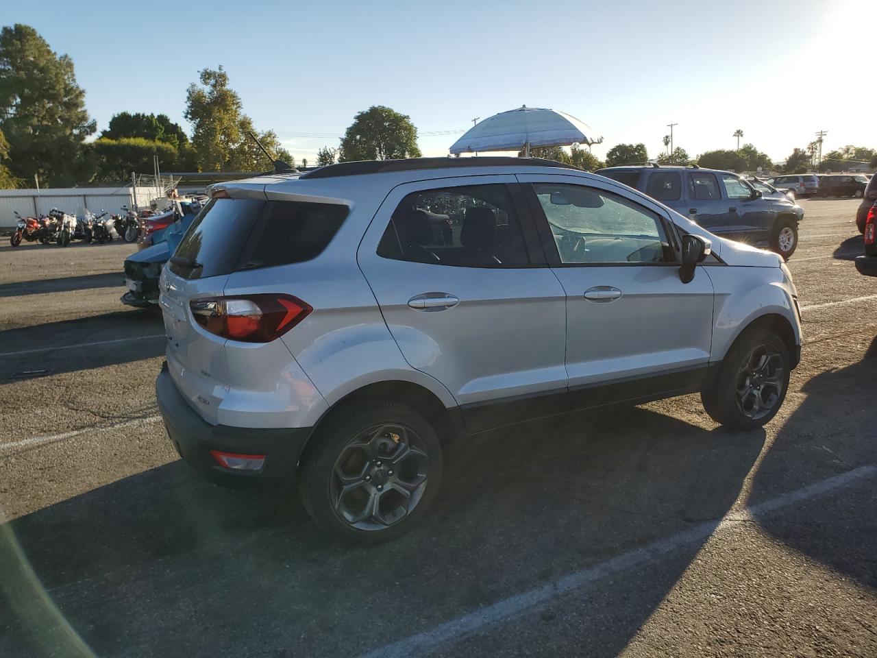 Obraz 3 z 2018 FORD ECOSPORT SES 2018 z VIN MAJ6P1CL3JC168190