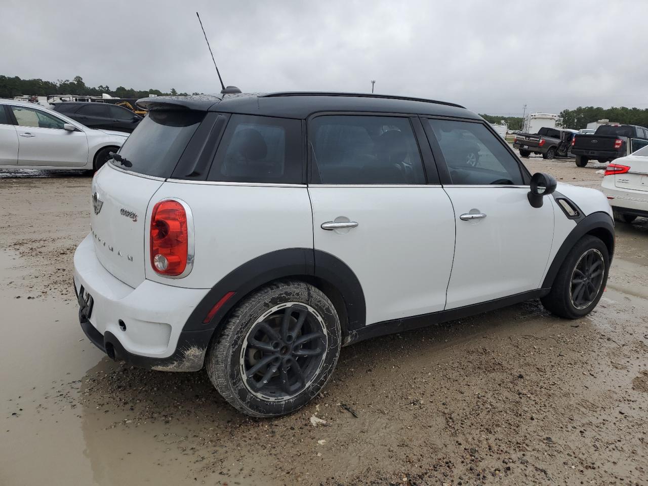 Image 3 of 2016 MINI COOPER S COUNTRYMAN 2016 with VIN WMWZC3C5XGWT08305