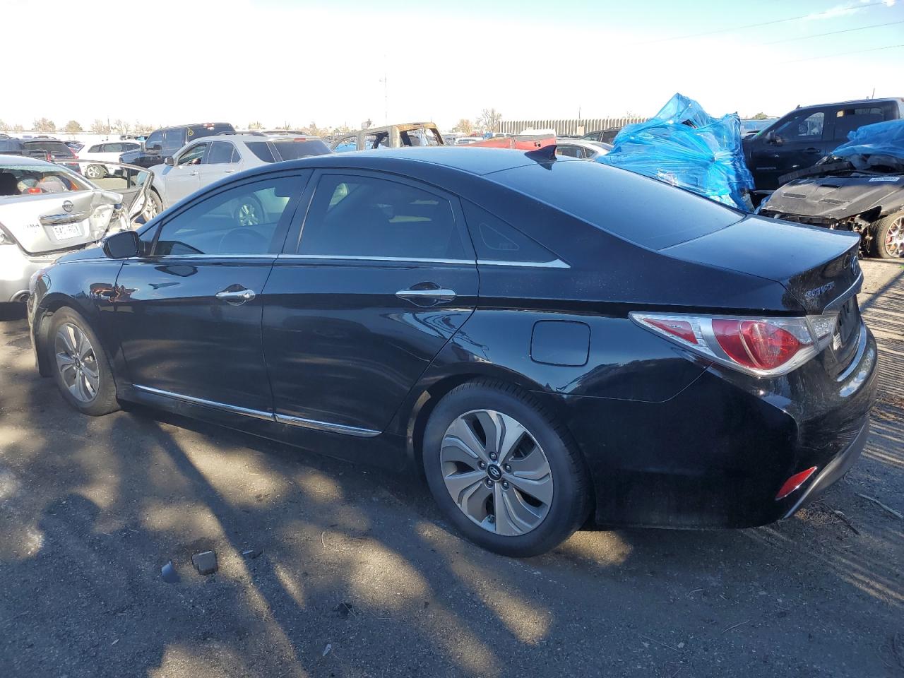 Obraz 2 z 2013 HYUNDAI SONATA HYBRID 2013 z VIN KMHEC4A42DA100263