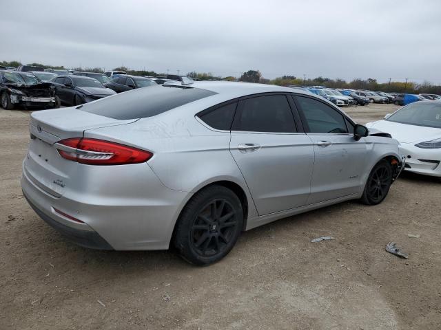Image 3 of 2019 FORD FUSION SE 2019 with VIN 3FA6P0LU4KR263833