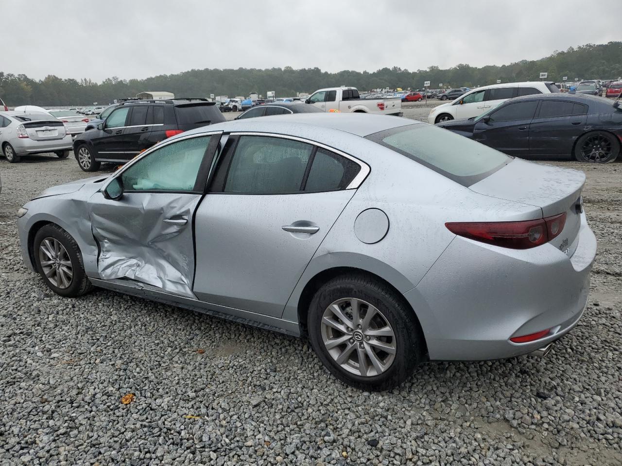 Obraz 2 z 2019 MAZDA 3  2019 z VIN 3MZBPABL6KM114275