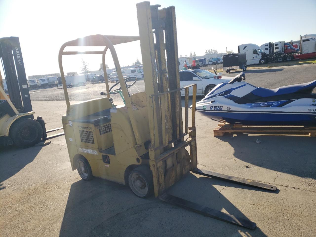 1987 TOWM FORKLIFT 1987 image
