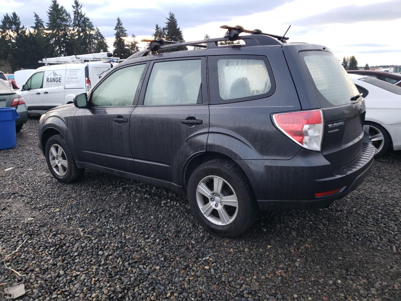 Image 2 of 2013 SUBARU FORESTER 2.5X 2013 with VIN JF2SHABC3DH408659