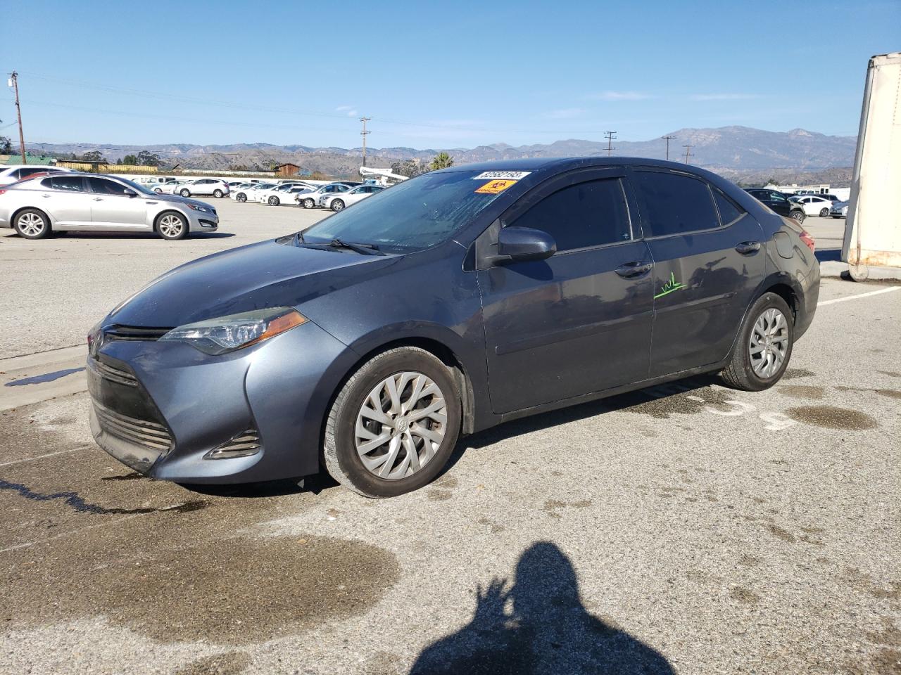 Obraz 1 z 2018 TOYOTA COROLLA L 2018 z VIN 2T1BURHE3JC965816
