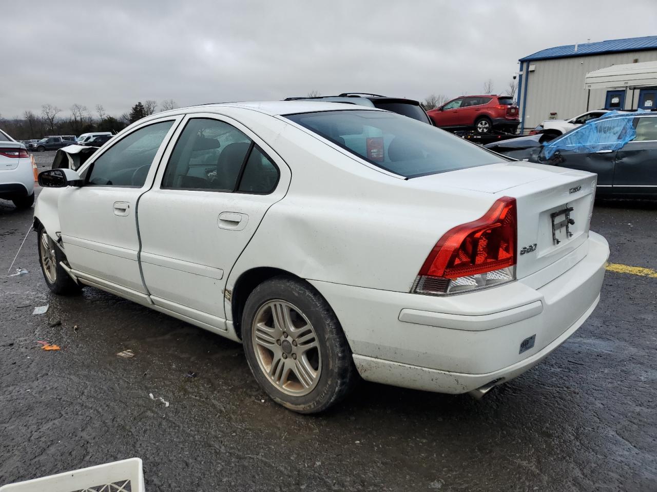Obraz 2 z 2006 VOLVO S60 2.5T 2006 z VIN YV1RS592262530187