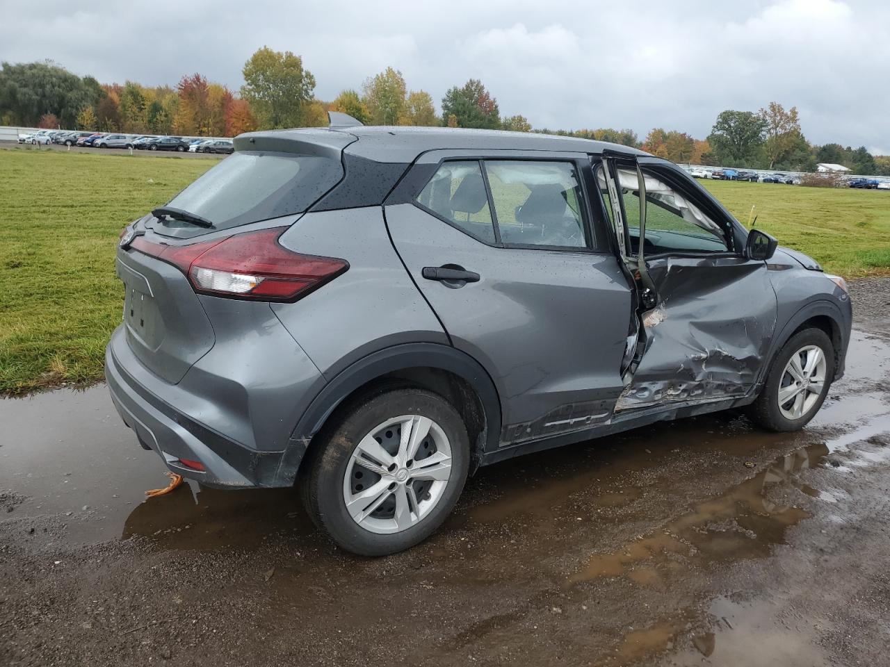Obraz 3 z 2023 NISSAN KICKS S 2023 z VIN 3N1CP5BV0PL528457
