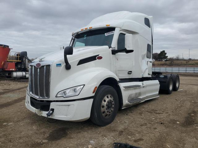 Изображение 2 2022 PETERBILT 579  2022 с VIN 1XPBD49X3ND779249