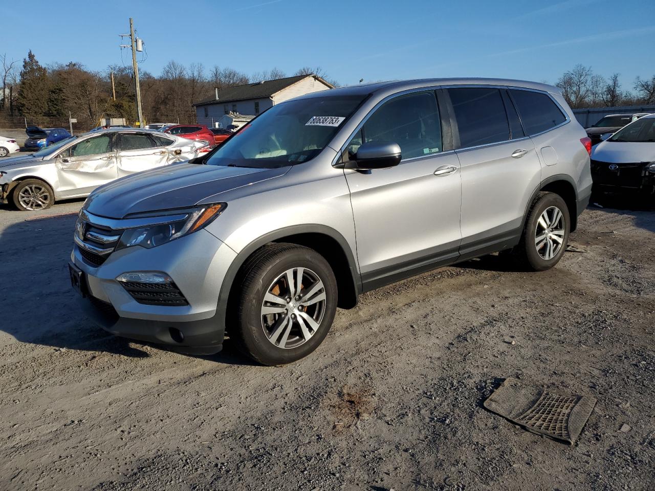 Image 1 of 2018 HONDA PILOT EXL 2018 with VIN 5FNYF6H68JB021985