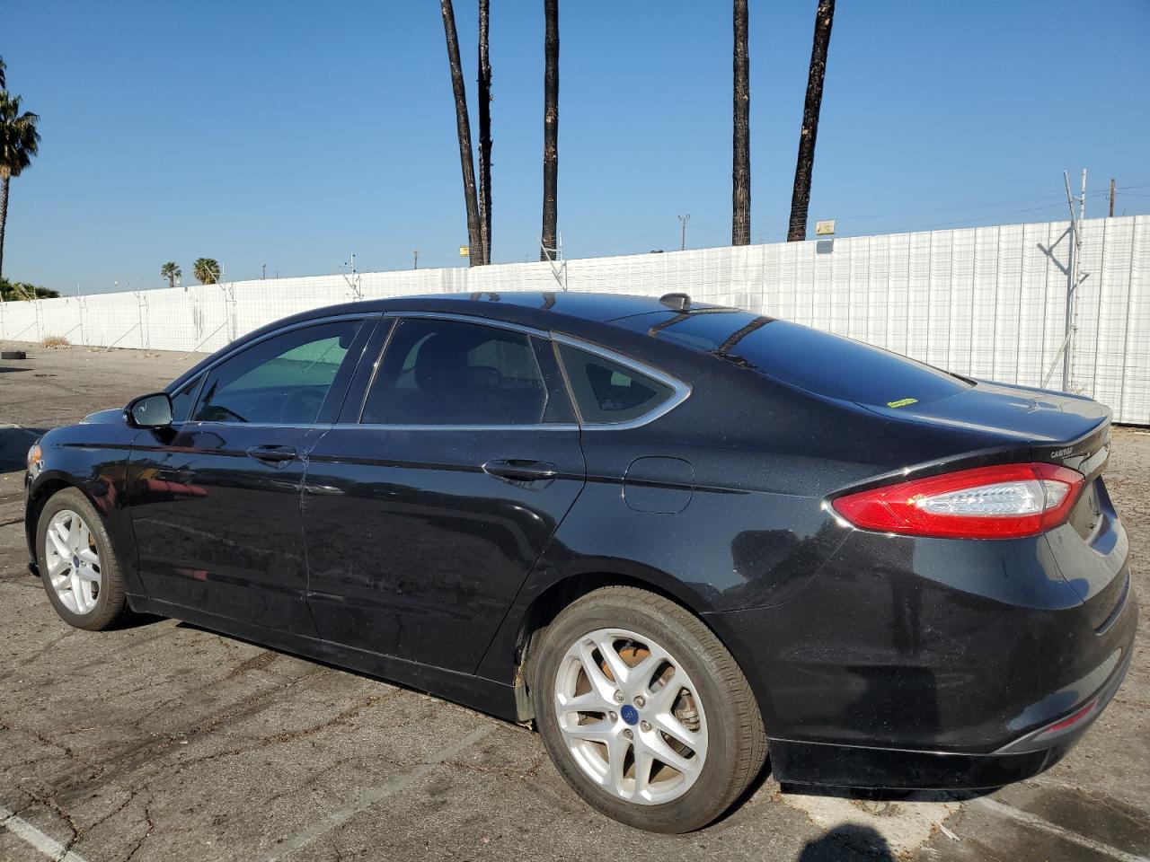 Изображение 2 2015 FORD FUSION SE 2015 с VIN 3FA6P0HD9FR145579