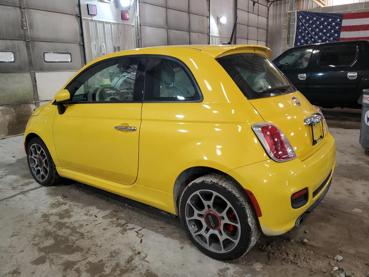 Obraz 2 z 2015 FIAT 500 SPORT 2015 z VIN 3C3CFFBRXFT647998