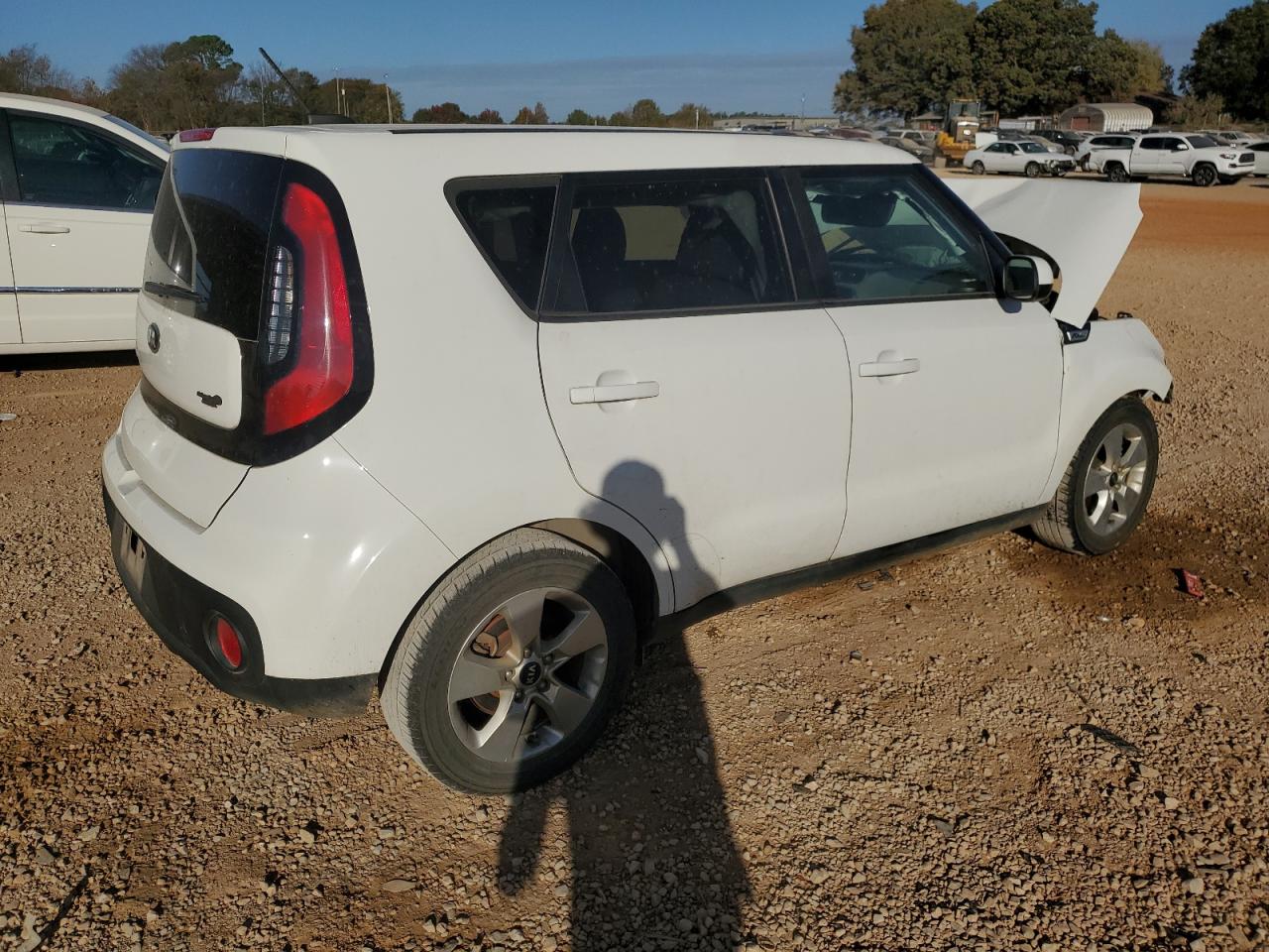 Изображение 3 2018 KIA SOUL  2018 с VIN KNDJN2A29J7589351