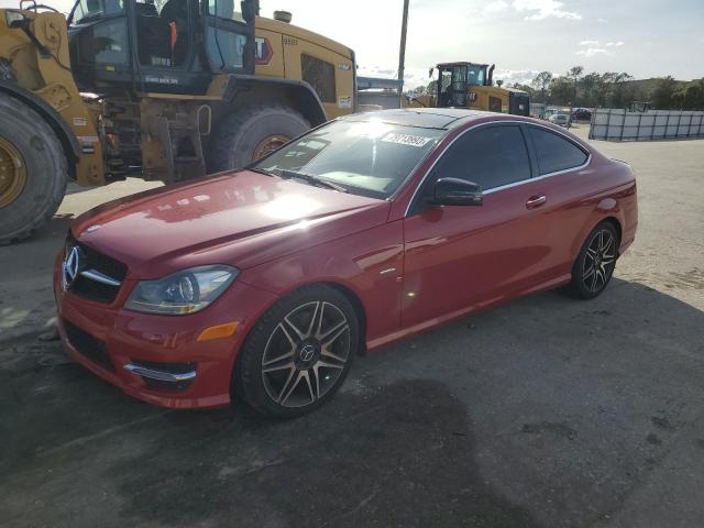 Obraz 1 z 2014 MERCEDES-BENZ C 250 2014 z VIN WDDGJ4HB4EG193461