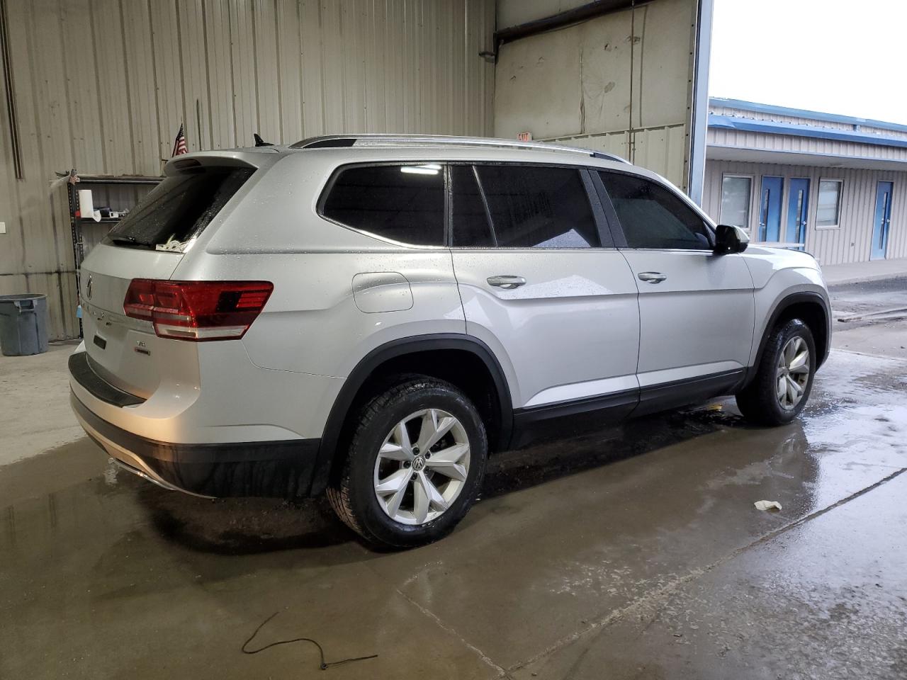 Изображение 3 2018 VOLKSWAGEN ATLAS SE 2018 с VIN 1V2KR2CA7JC515977