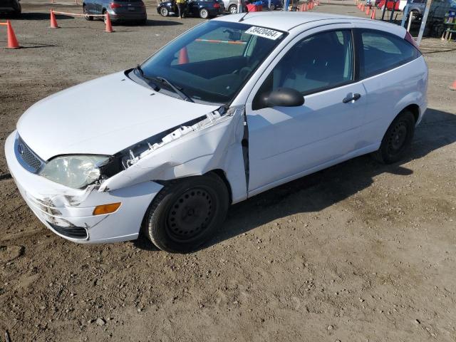 Image 1 of 2006 FORD FOCUS ZX3 2006 with VIN 1FAFP31N76W254057