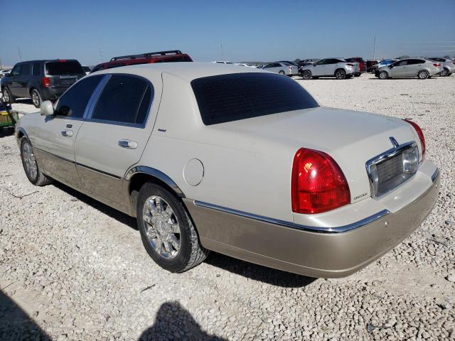 Obraz 2 z 2005 LINCOLN TOWN CAR SIGNATURE LIMITED 2005 z VIN 1LNHM82W35Y630154