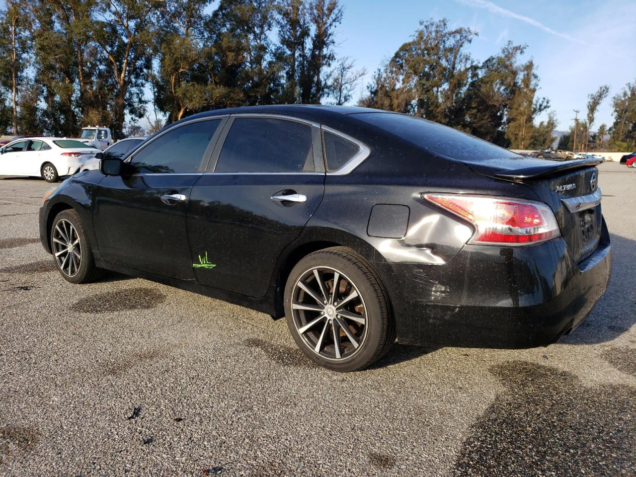 Image 2 of 2015 NISSAN ALTIMA 2.5 2015 with VIN 1N4AL3AP5FN339315