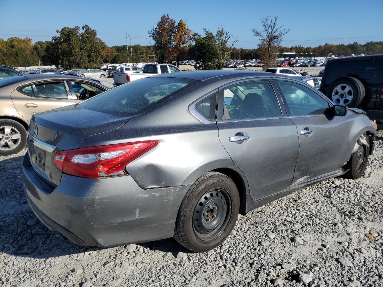 Image 3 of 2017 NISSAN ALTIMA 2.5 2017 with VIN 1N4AL3AP9HC205230