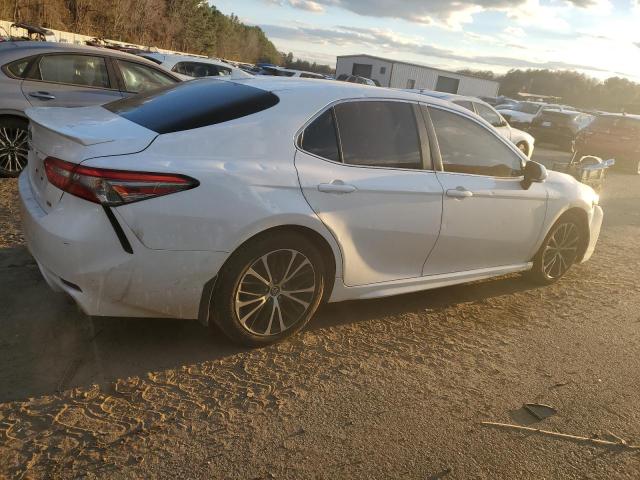Image 3 of 2018 TOYOTA CAMRY L 2018 with VIN 4T1B11HK8JU077674