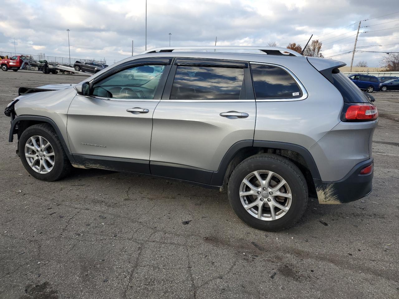 Obraz 2 z 2016 JEEP CHEROKEE LATITUDE 2016 z VIN 1C4PJLCB7GW200486