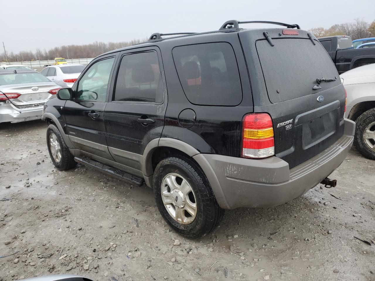 Изображение 2 2002 FORD ESCAPE XLT 2002 с VIN 1FMYU04132KB00946