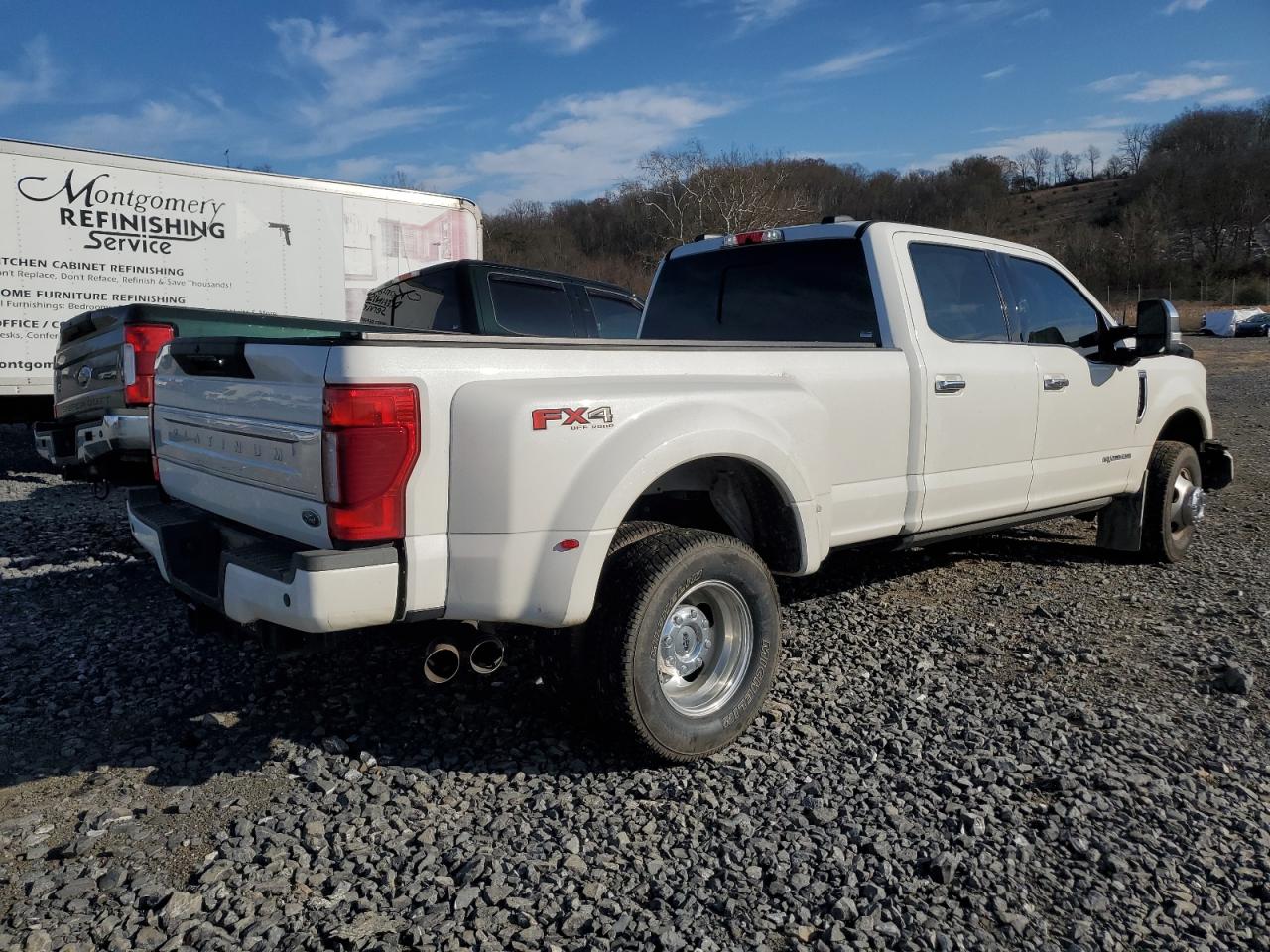 Image 3 of 2022 FORD F350 SUPER DUTY 2022 with VIN 1FT8W3DT8NEF38740