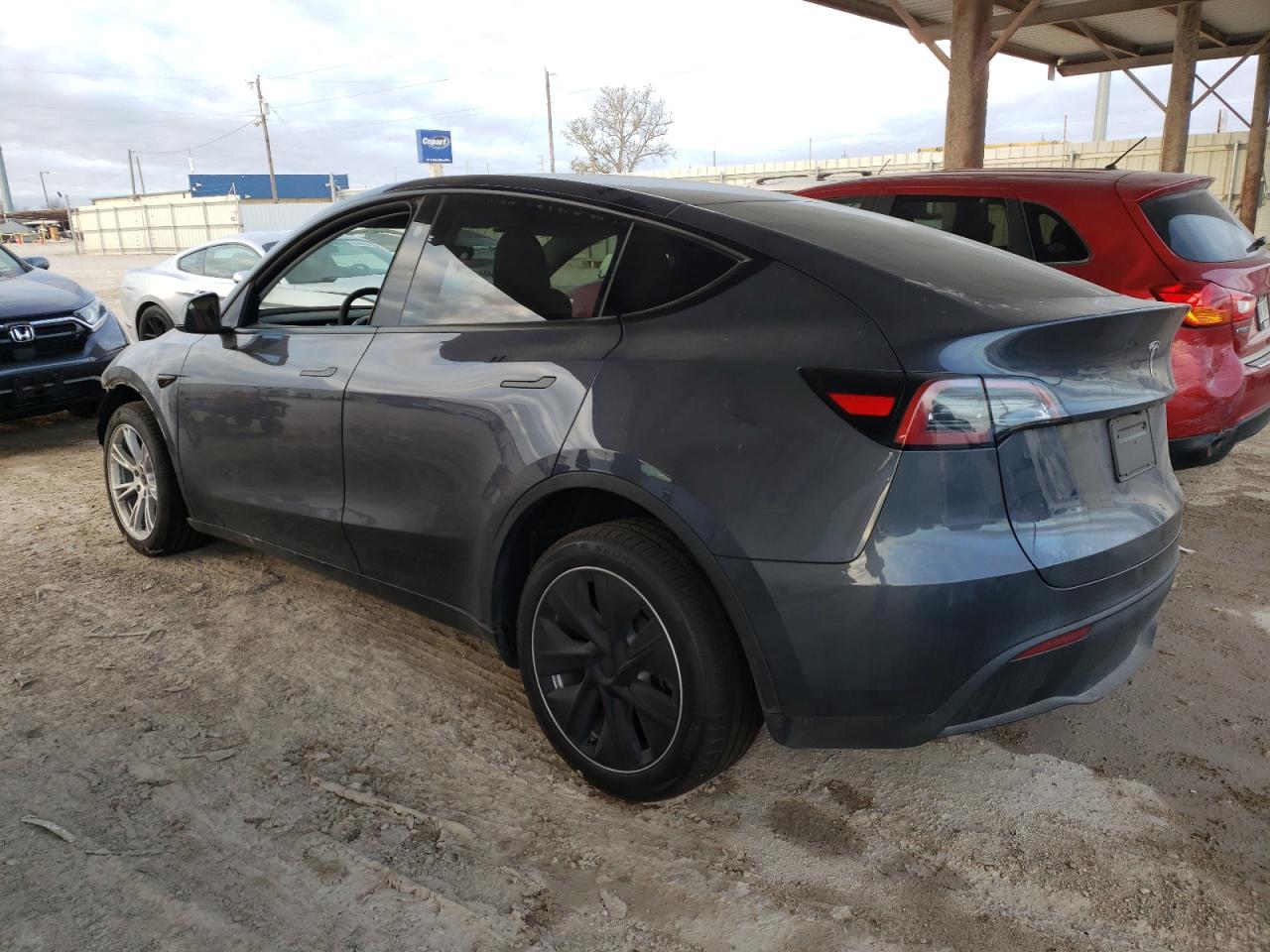Obraz 2 z 2023 TESLA MODEL Y  2023 z VIN 7SAYGDEE8PA171455